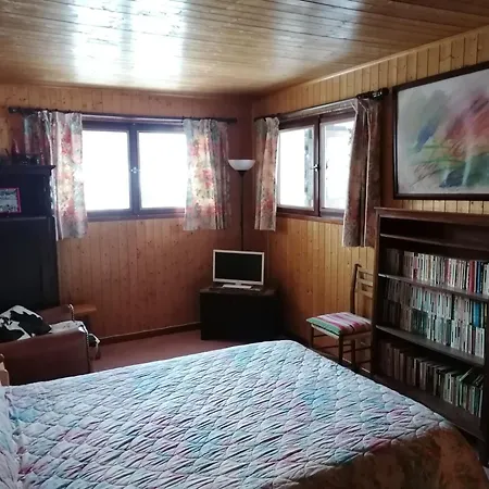 Savoyard Avec Terrasse, Proche Des Pistes Et Vue Sur Montagne - Fr-1-459-129 Chalet *